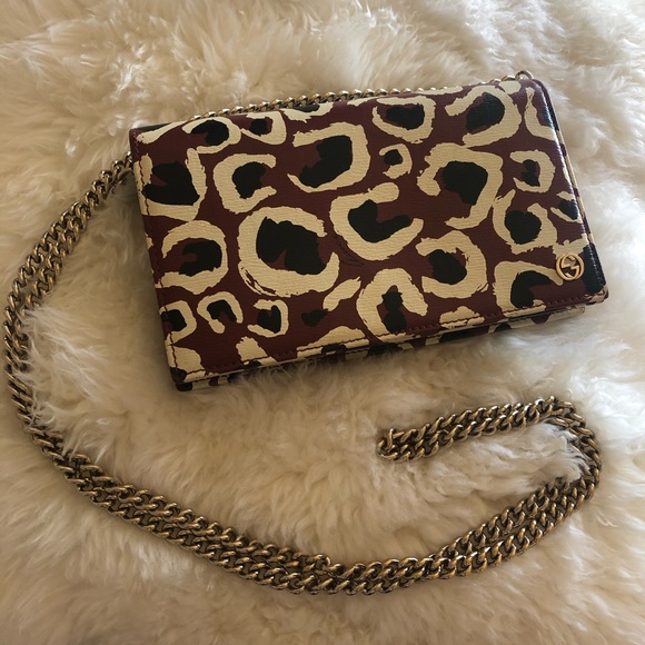 Gucci Leopard WOC - Picture 3 of 15